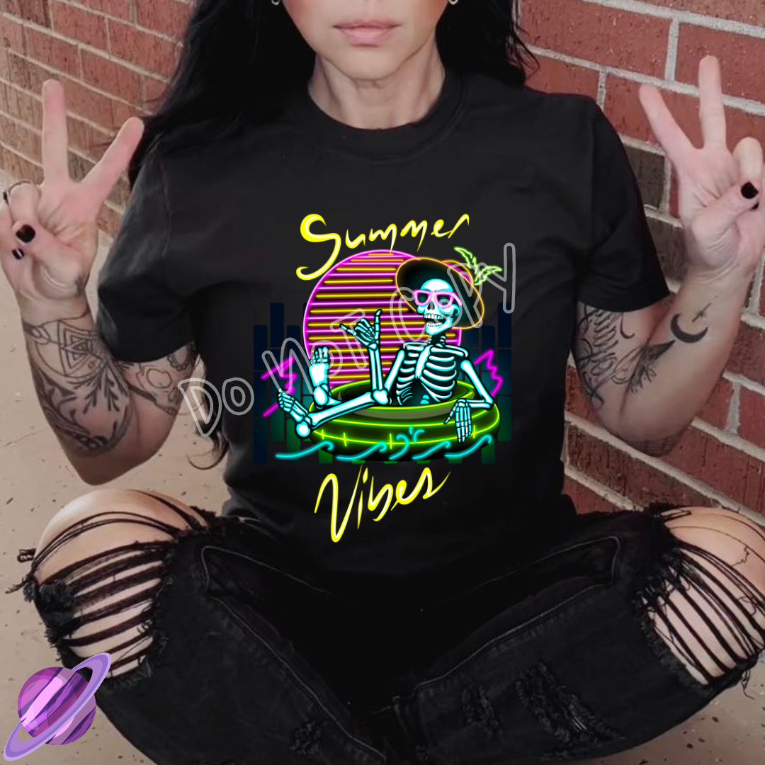 NEON SUMMER VIBES TEE