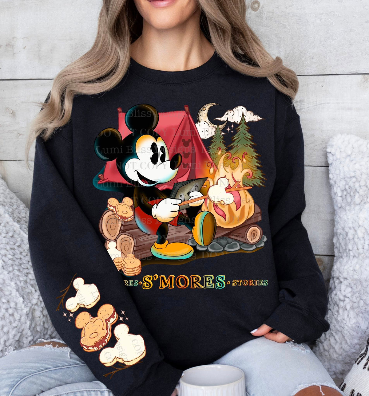 MOUSE CAMPING-CREWNECK SWEATSHIRT W/ SLEEVE PRINT