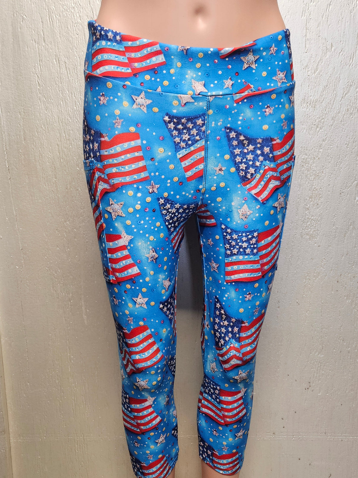 Glitter Flags capris with pockets