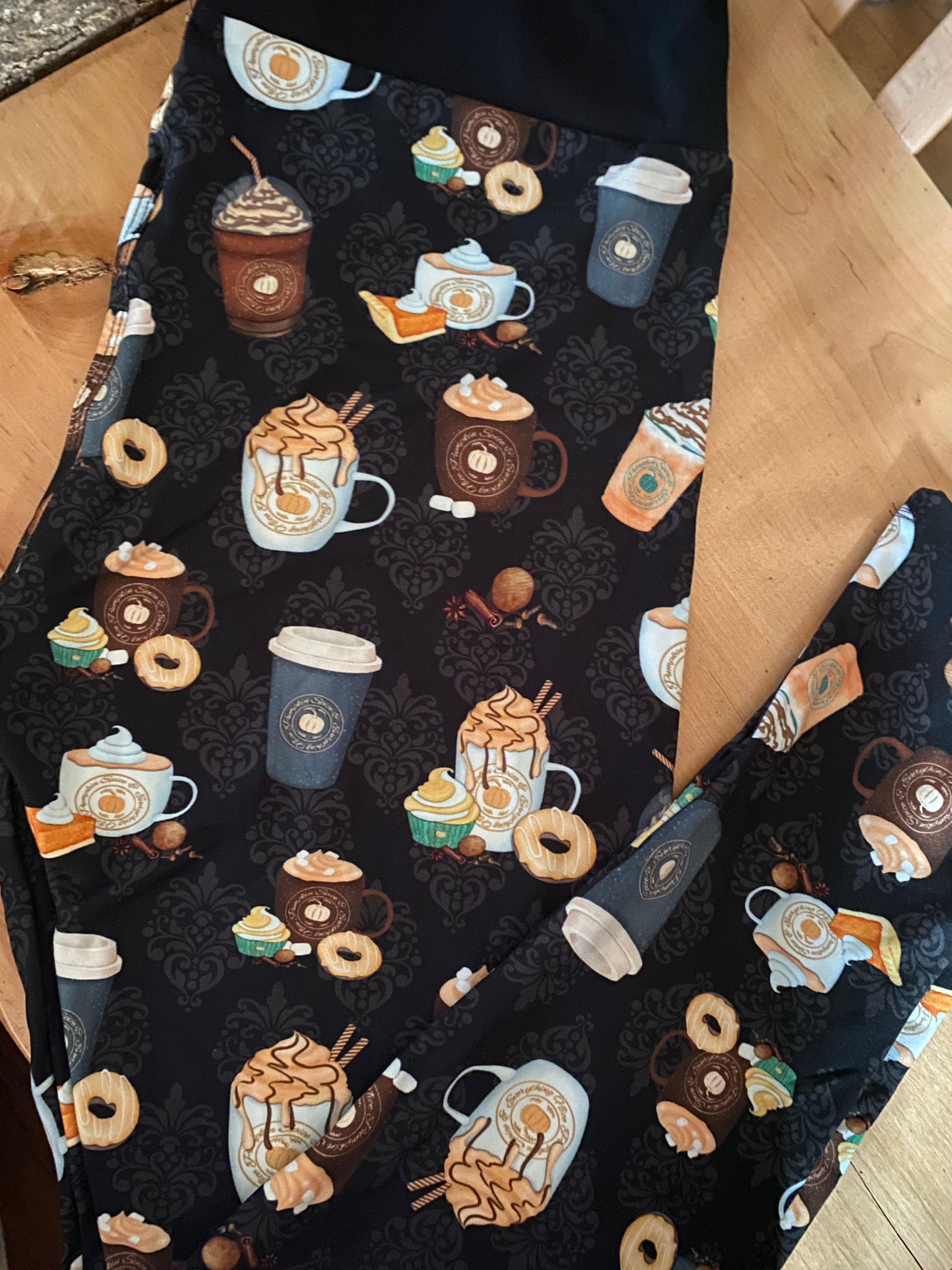 Sweets and coffee  tc leggings