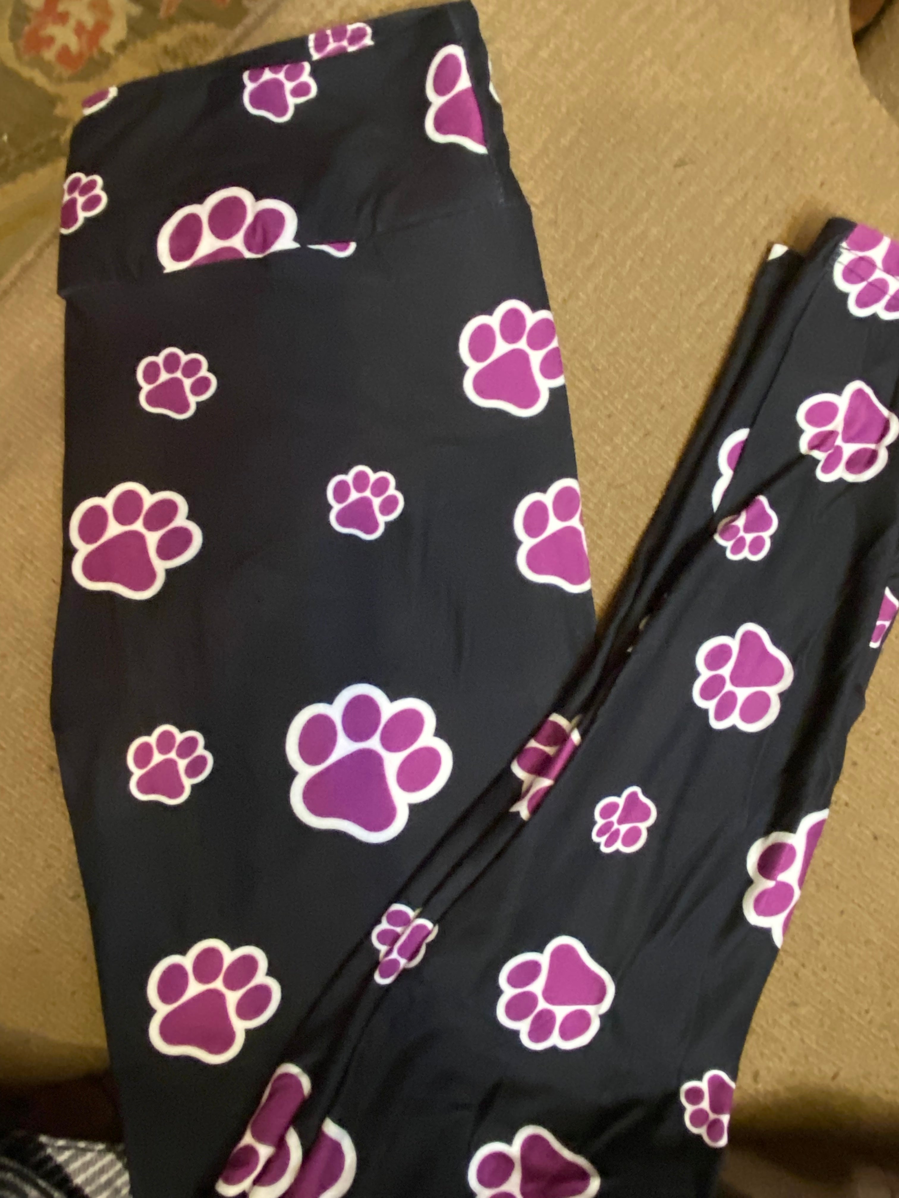 Purple paws leggings