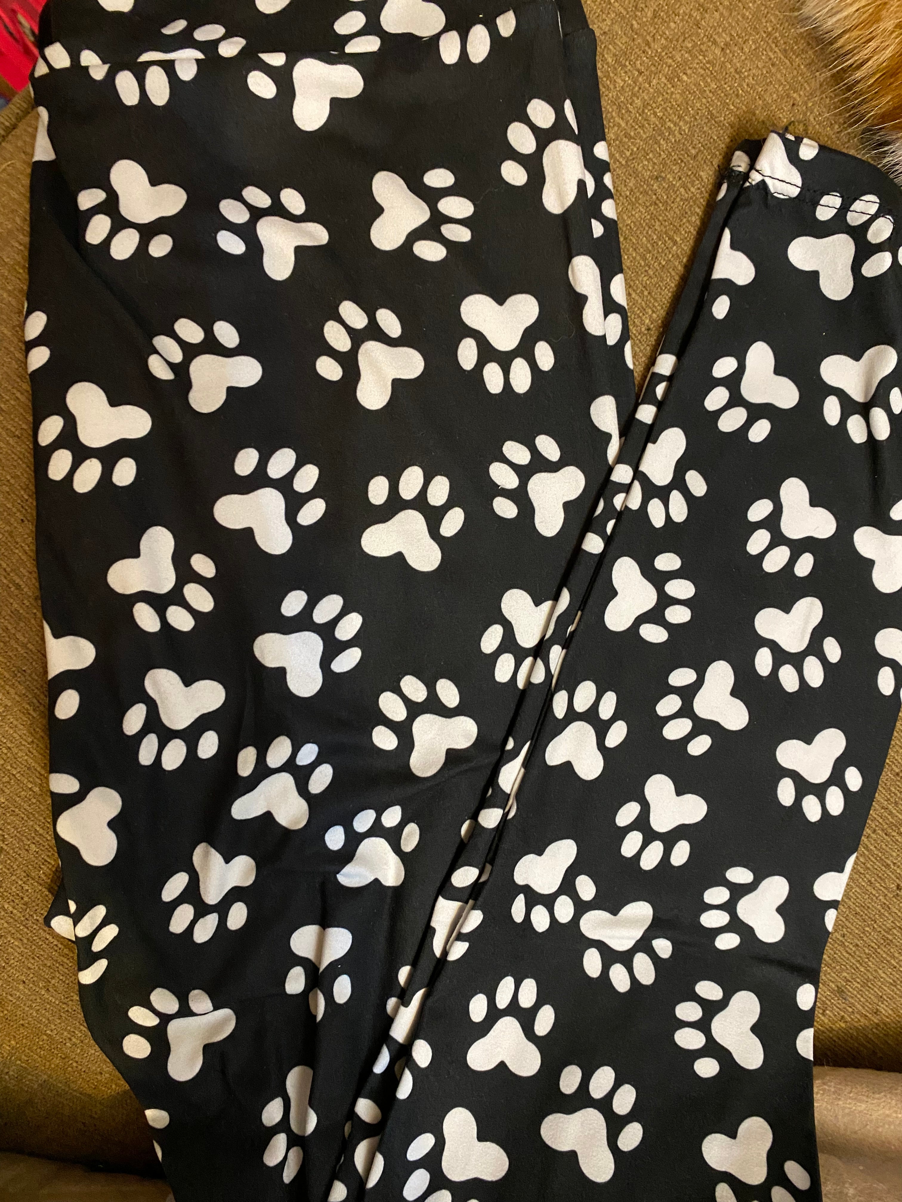 Paws on black Tween leggings