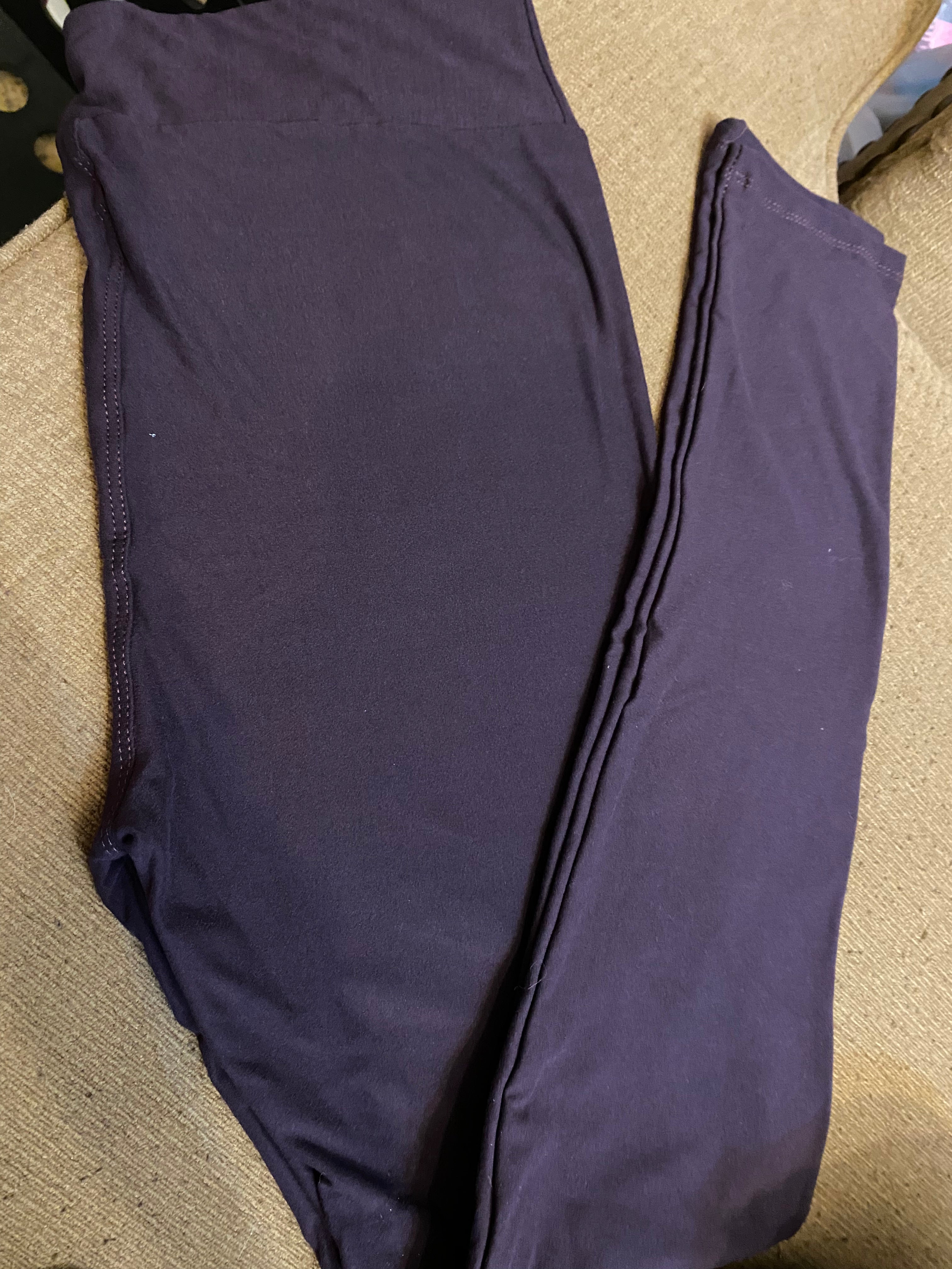 Solid eggplant os leggings