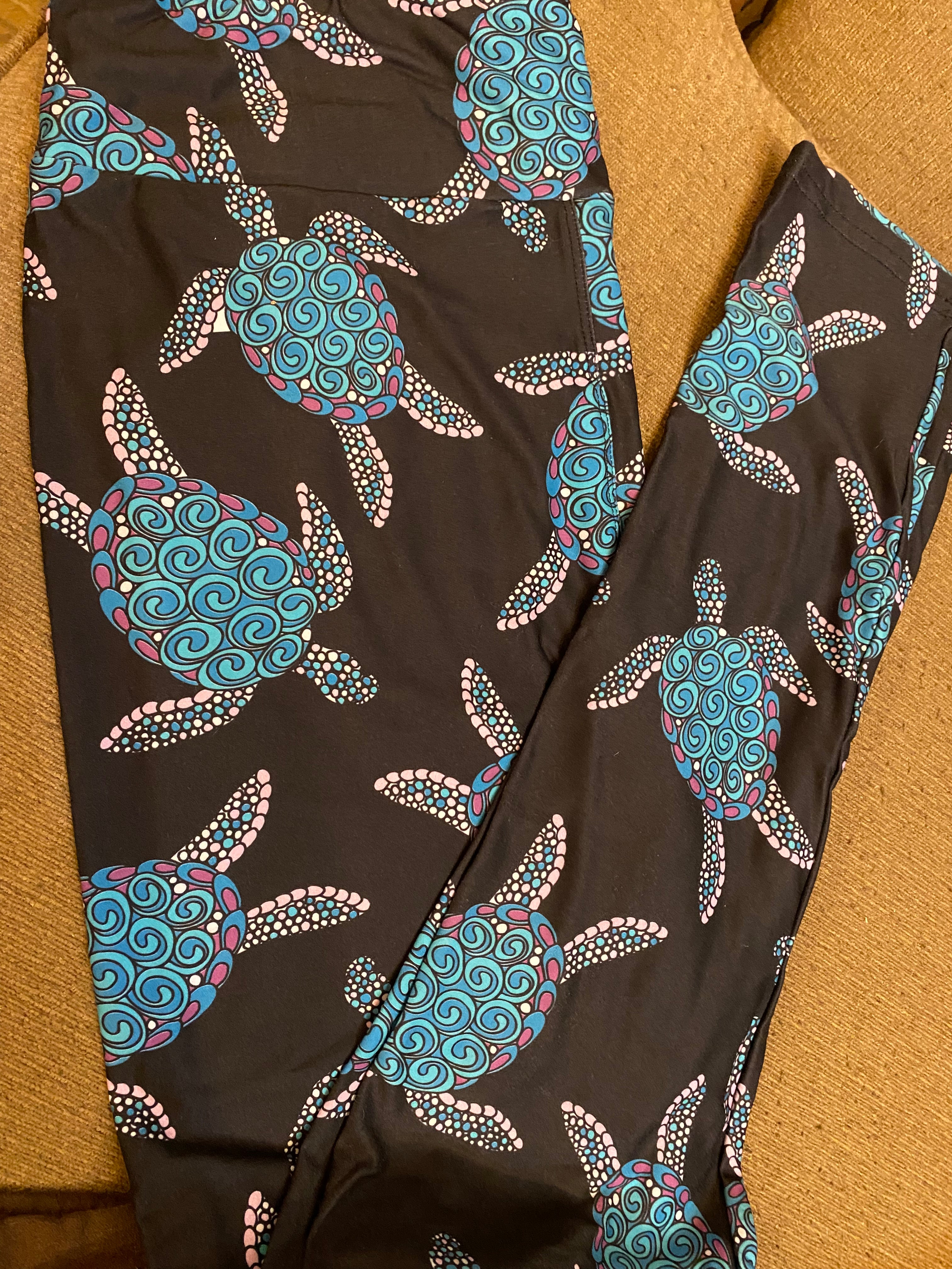 Sea turtles os leggings