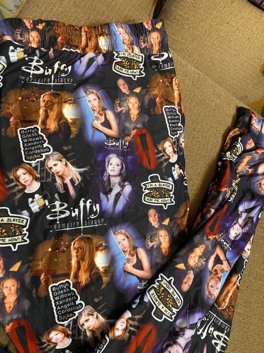 Buffy slayer l/xl joggers