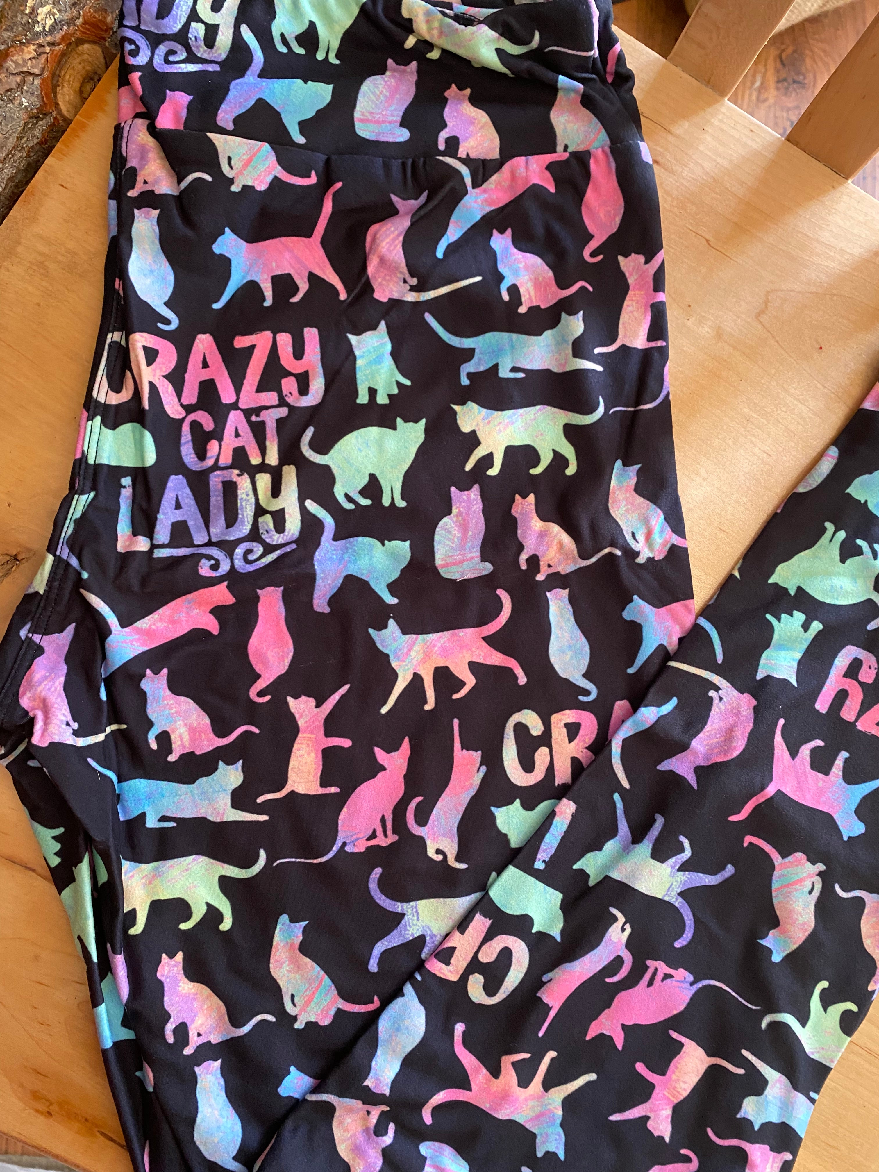 Crazy cat colors  leggings