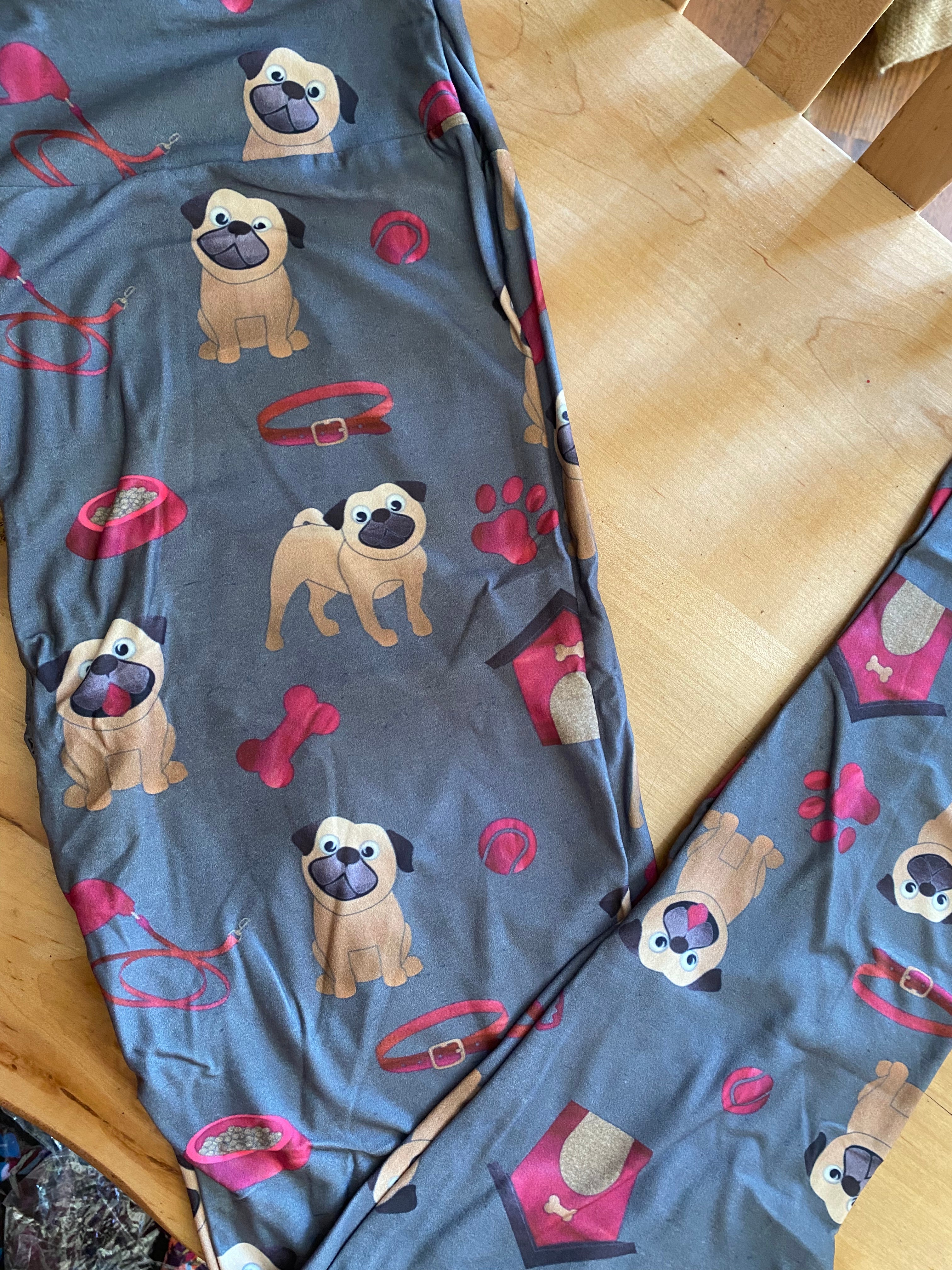 Little pug os leggings