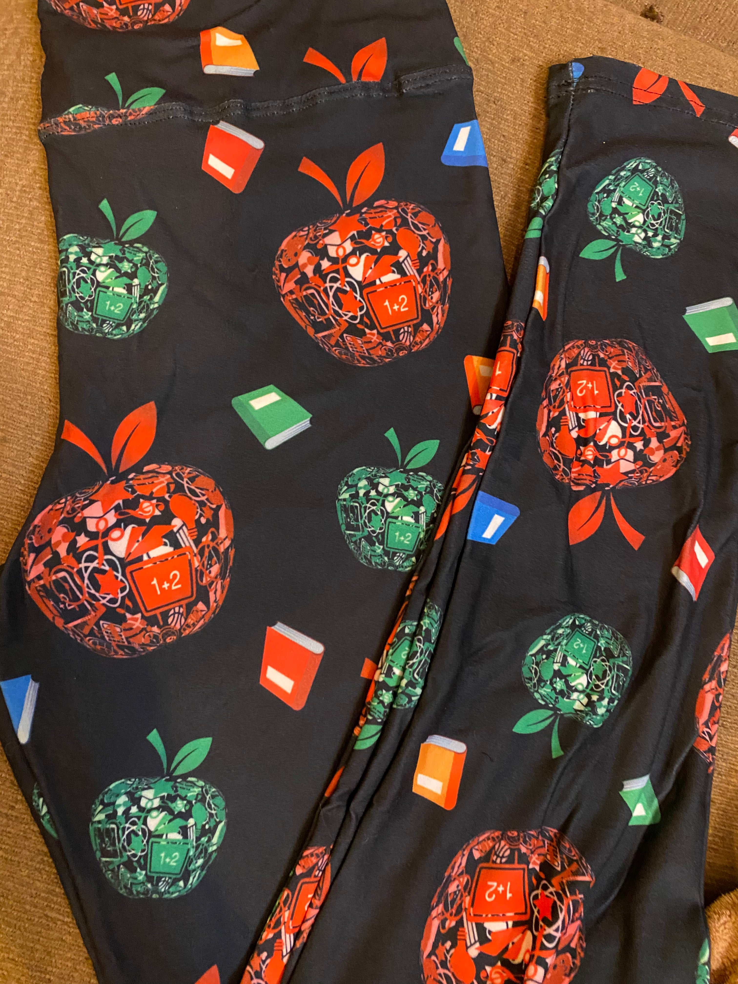 Teacher Apple os leggings