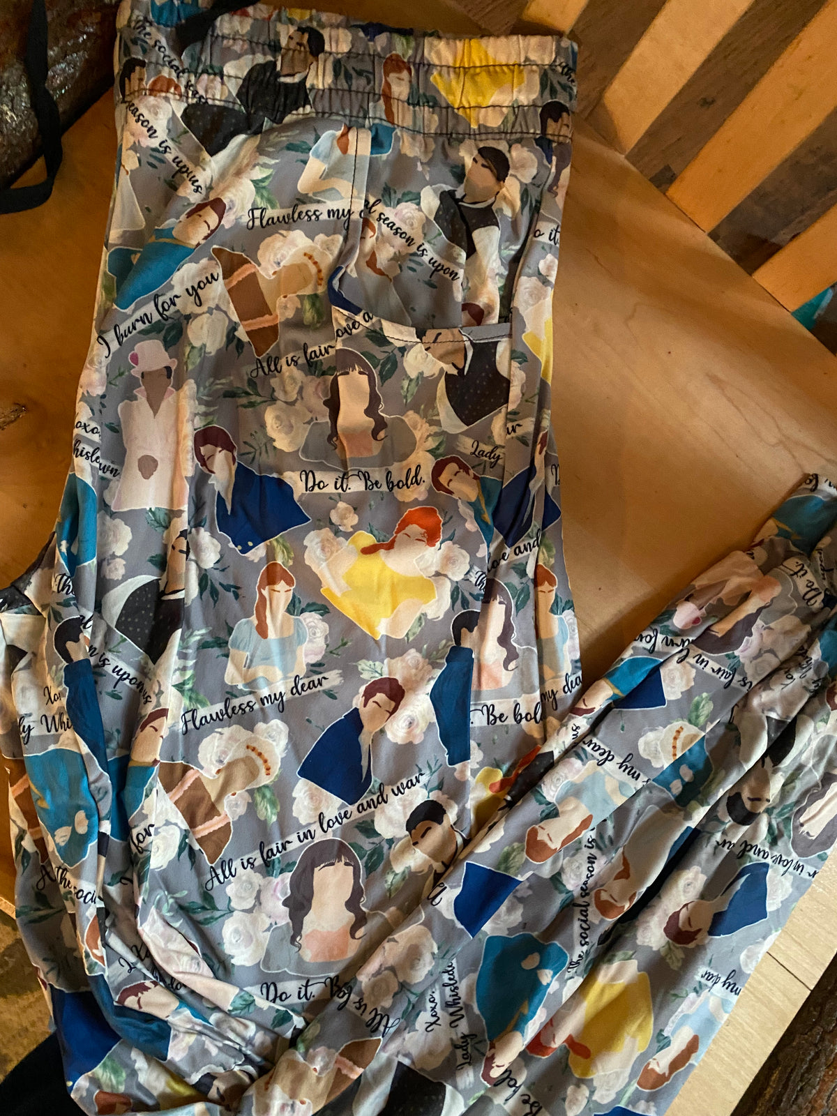 Royal siblings l/xl joggers