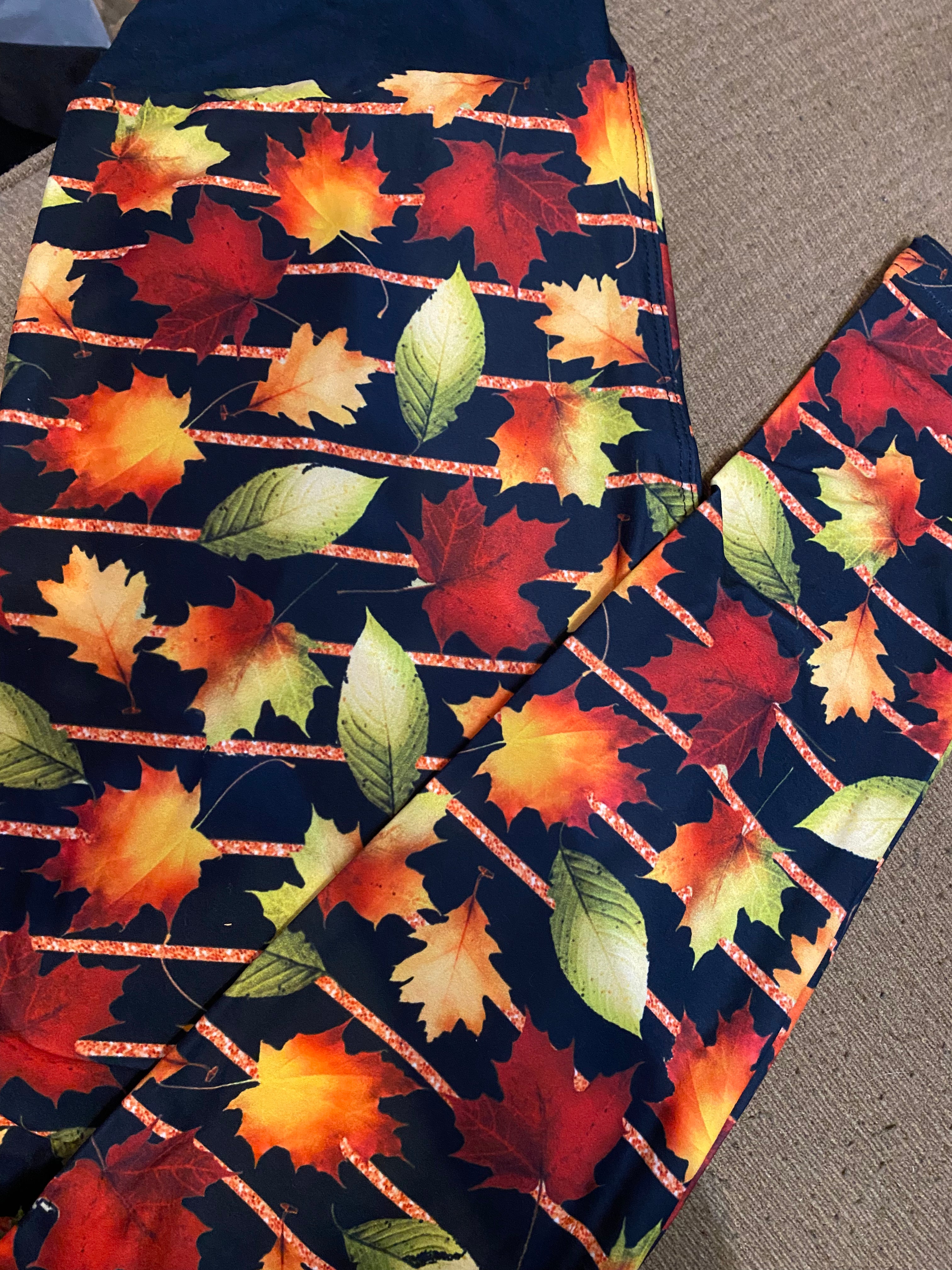 Leaves os leggings