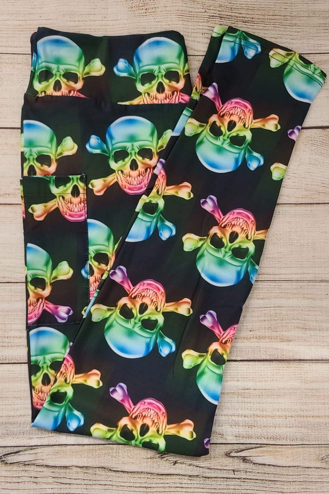 Rainbow Skulls with pockets leggings/capris/shorts