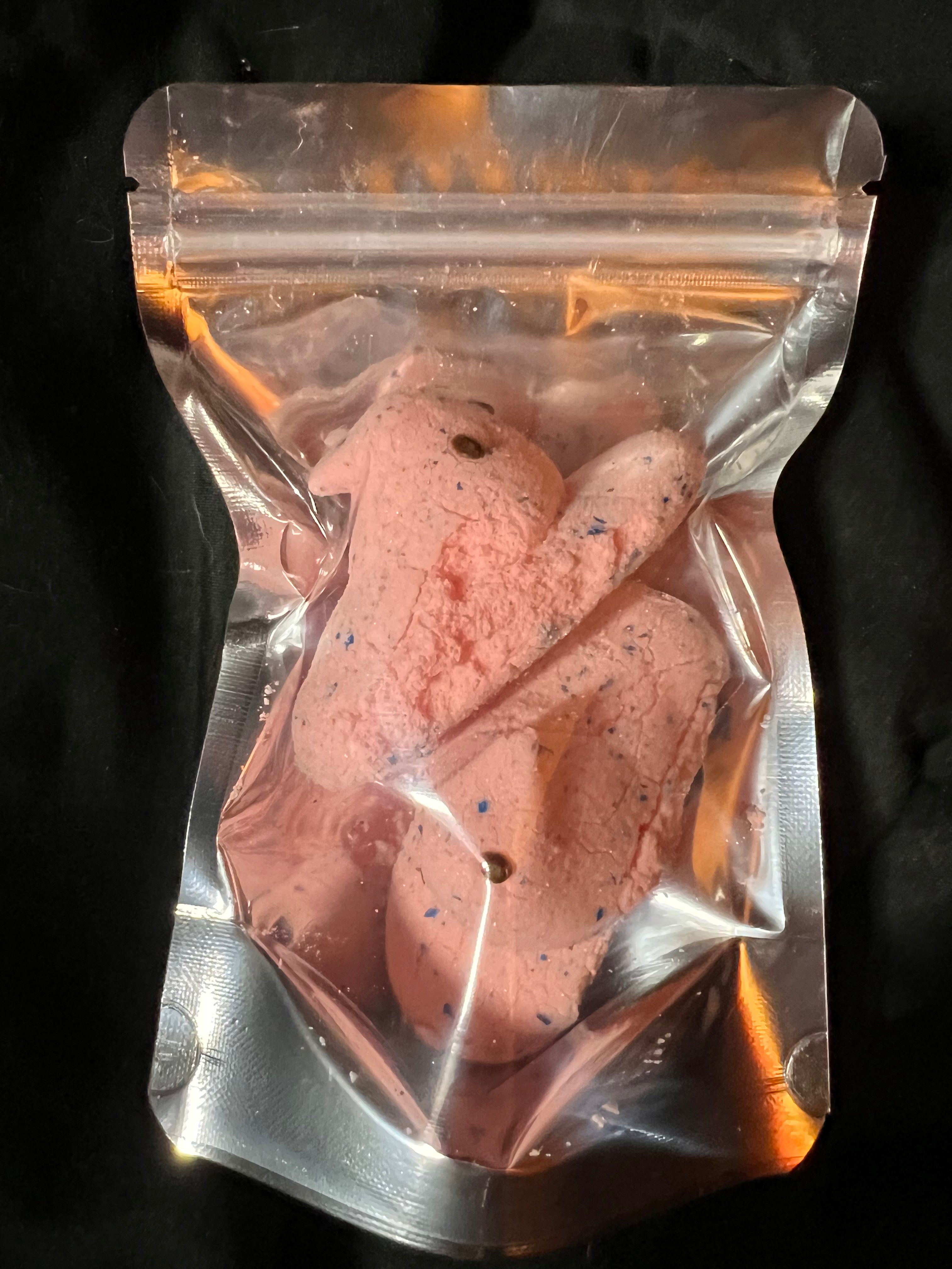 Freeze dried chicks
